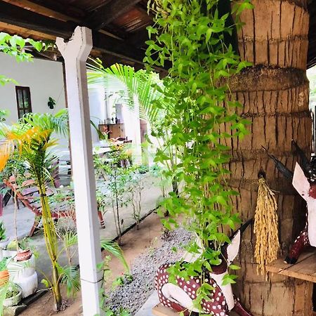 Walkers Hostel تريكونامالاي المظهر الخارجي الصورة