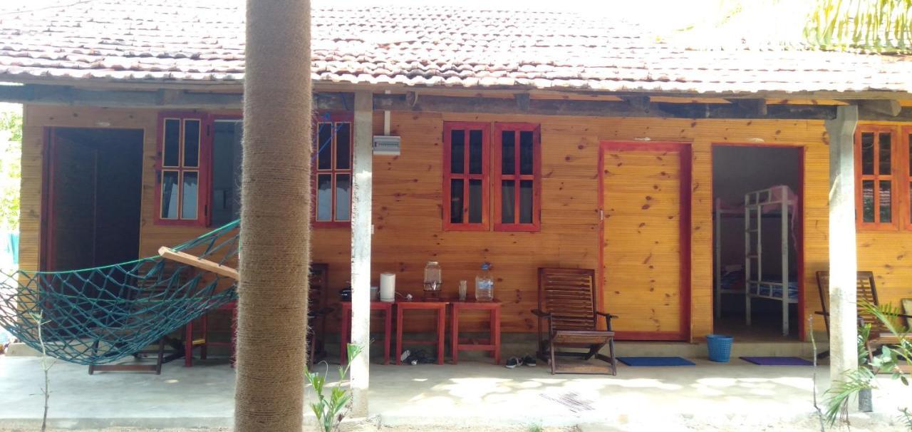 Walkers Hostel تريكونامالاي المظهر الخارجي الصورة