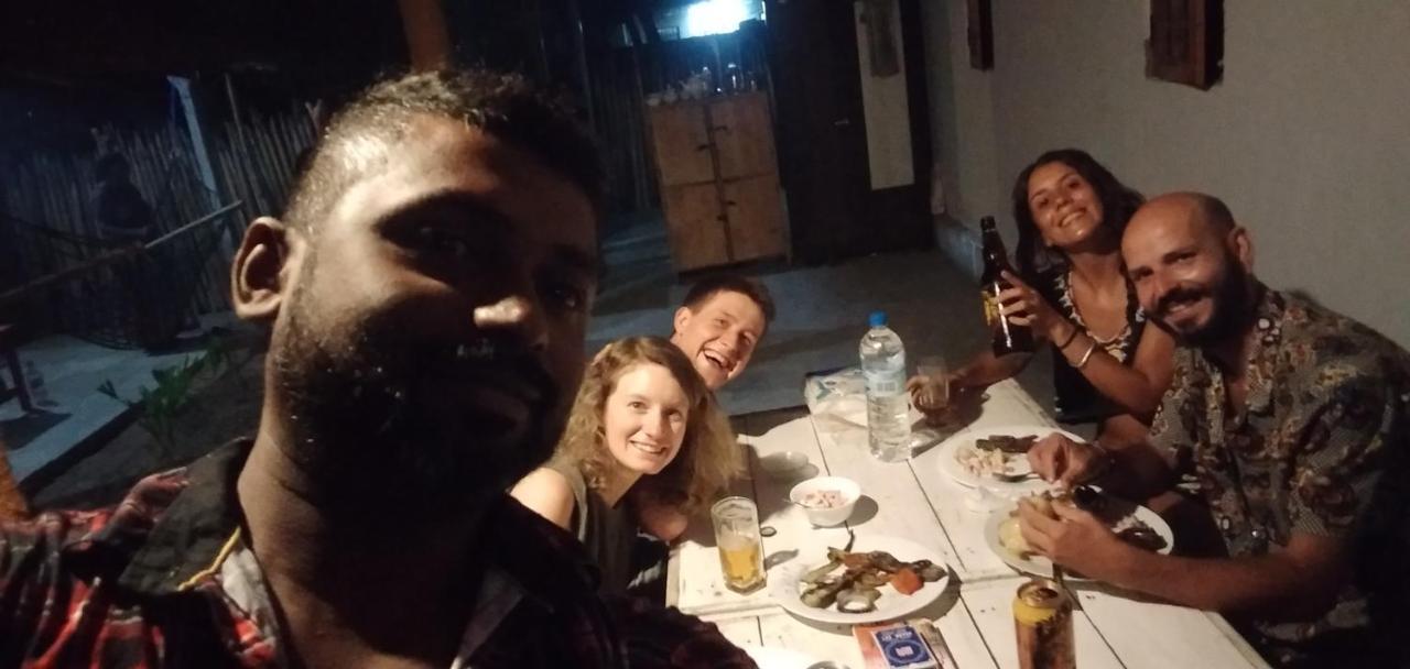 Walkers Hostel تريكونامالاي المظهر الخارجي الصورة